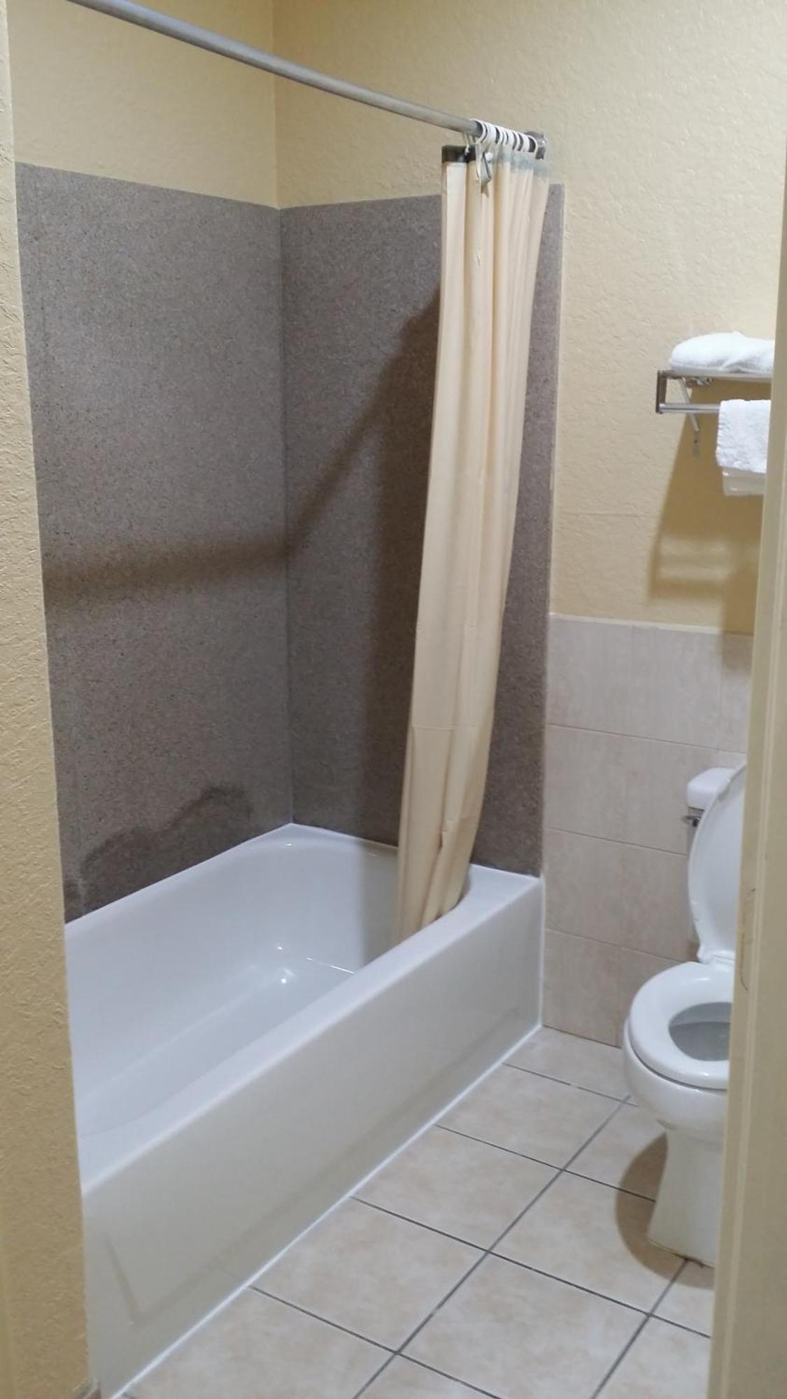 Americas Best Value Inn & Suites Northeast Houston Pokoj fotografie