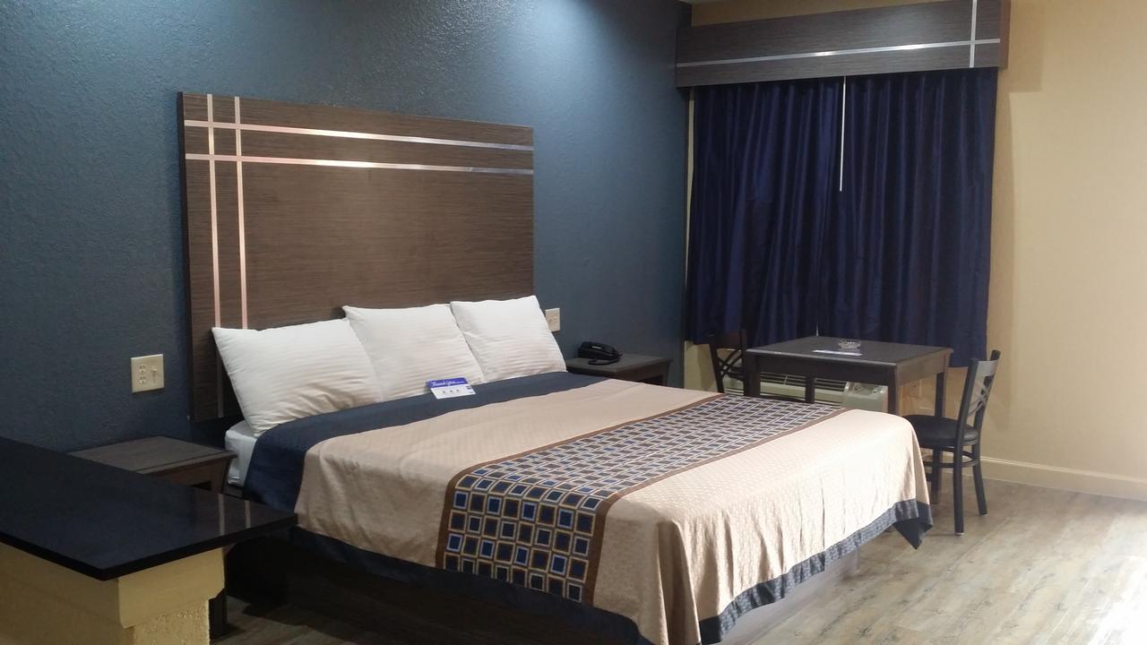Americas Best Value Inn & Suites Northeast Houston Exteriér fotografie