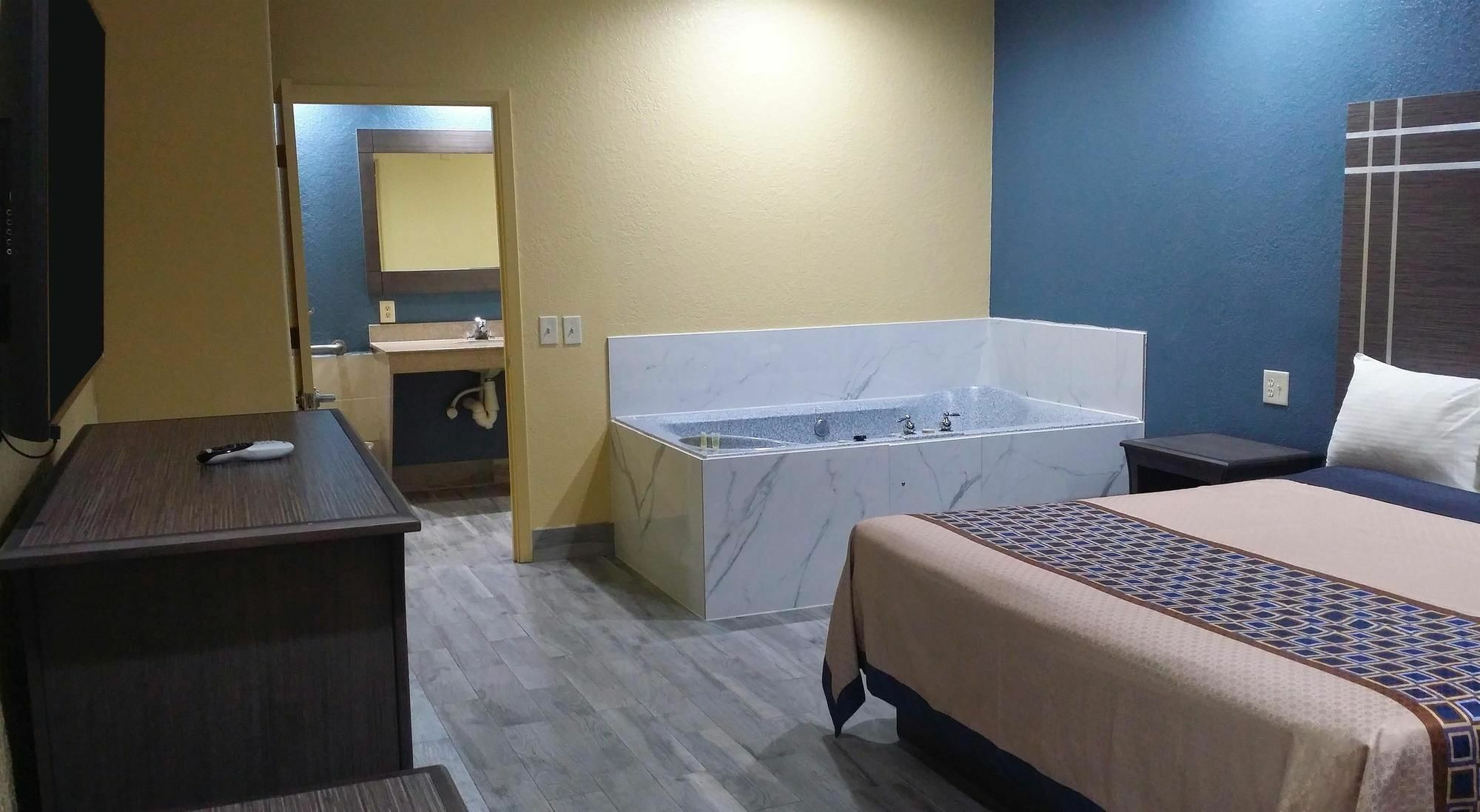 Americas Best Value Inn & Suites Northeast Houston Exteriér fotografie